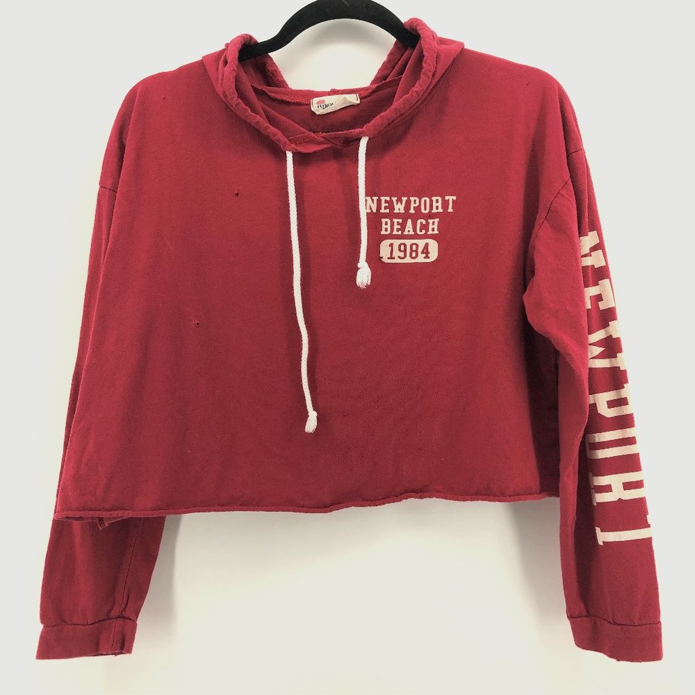 FRENCH PASTRY Newport Beach Crop Top Graphic Red
